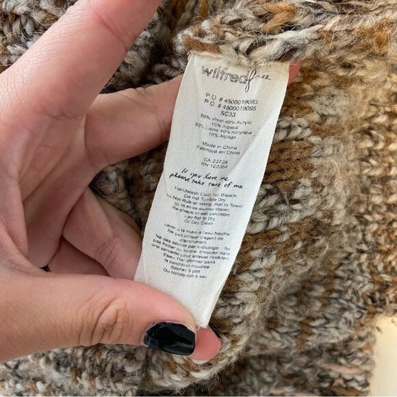 Aritzia Wilfred Wool Toggle Button Shawl Collar sweater XXS - Picture 5 of 5